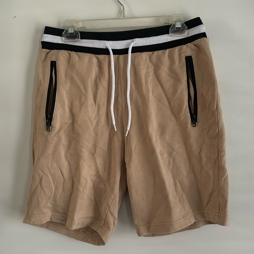 Beige sweat shorts